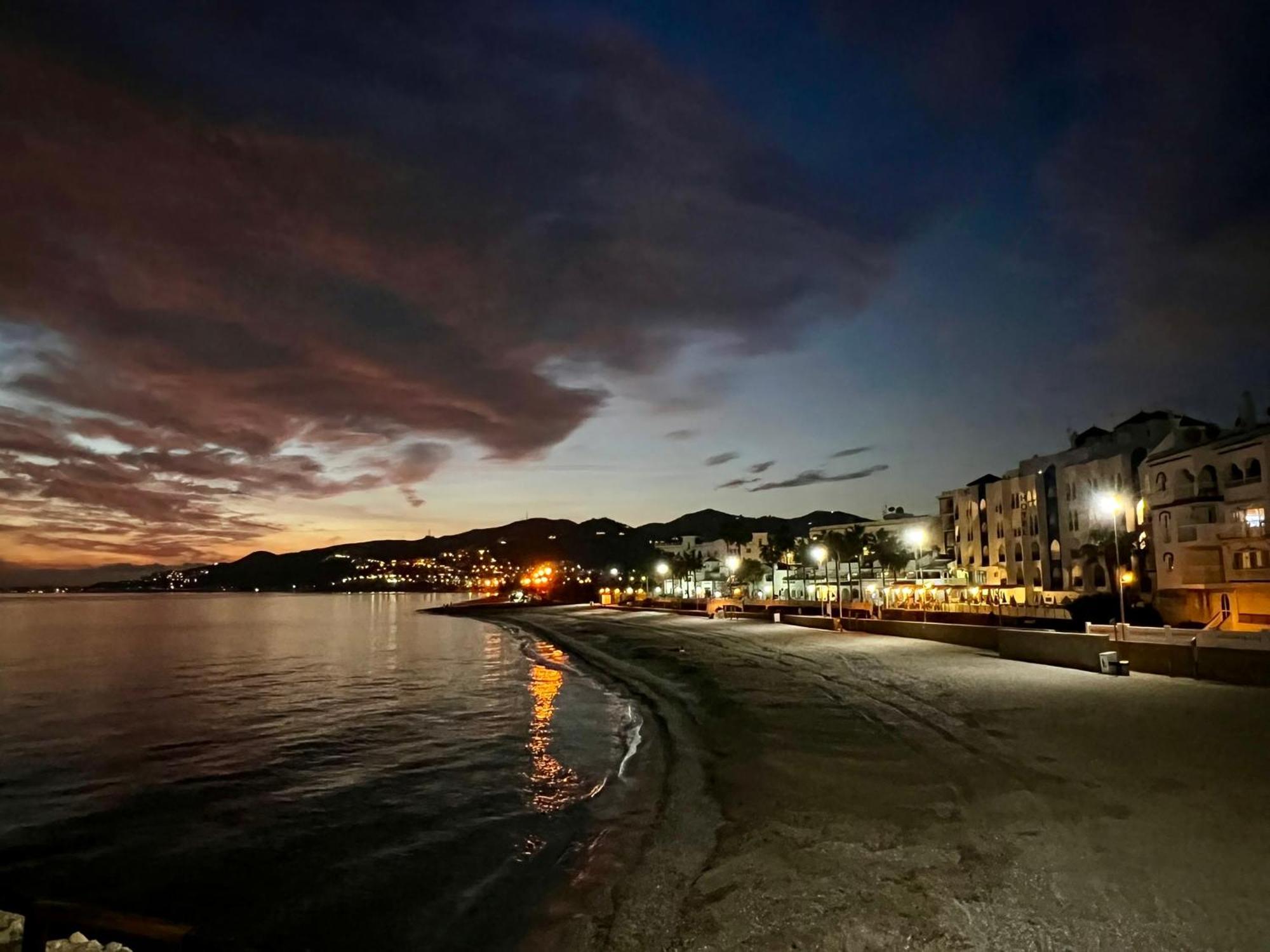 Perla Marina Hotel Nerja Exterior photo